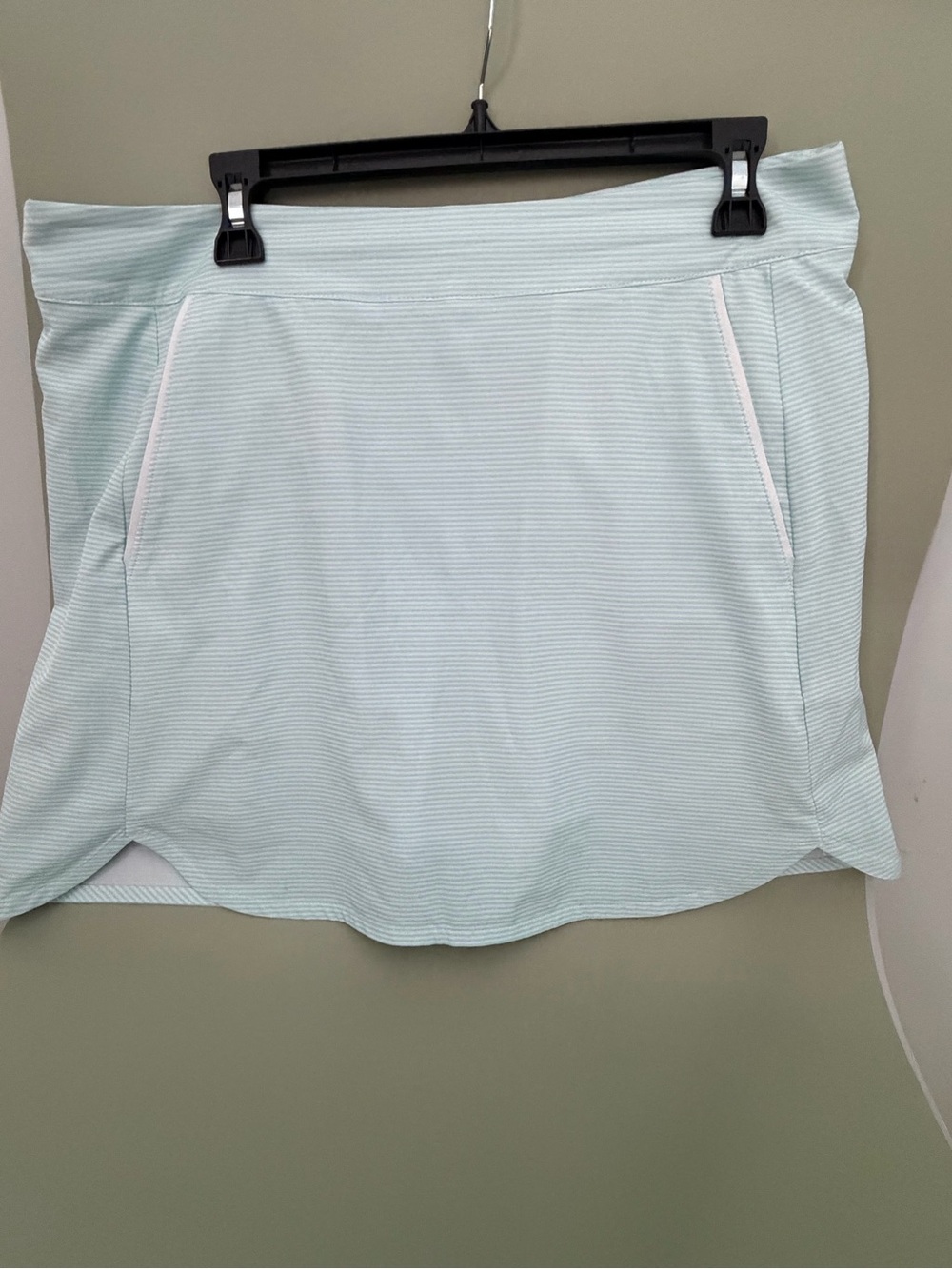 Vineyard Vines Mint Stripe Performance Skirt Size L